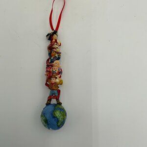 Christopher RADKO CHRISTMAS AROUND the WORLD 2001 Ornament